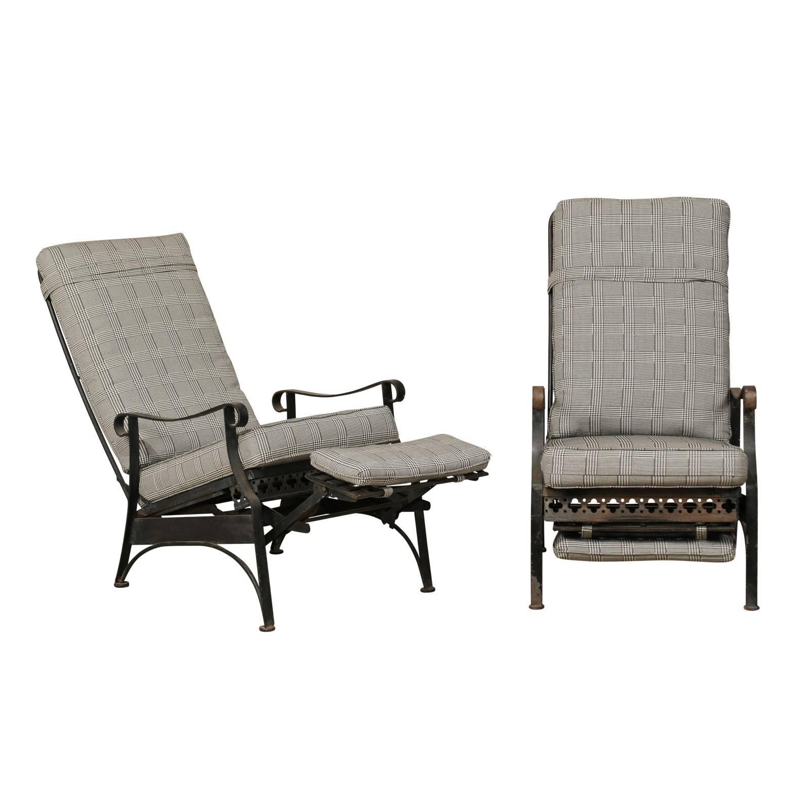 Pair of Mid-Century Reclining Patio Lounge Arm Chairs w/ Extendable Foot-Rests For Sale