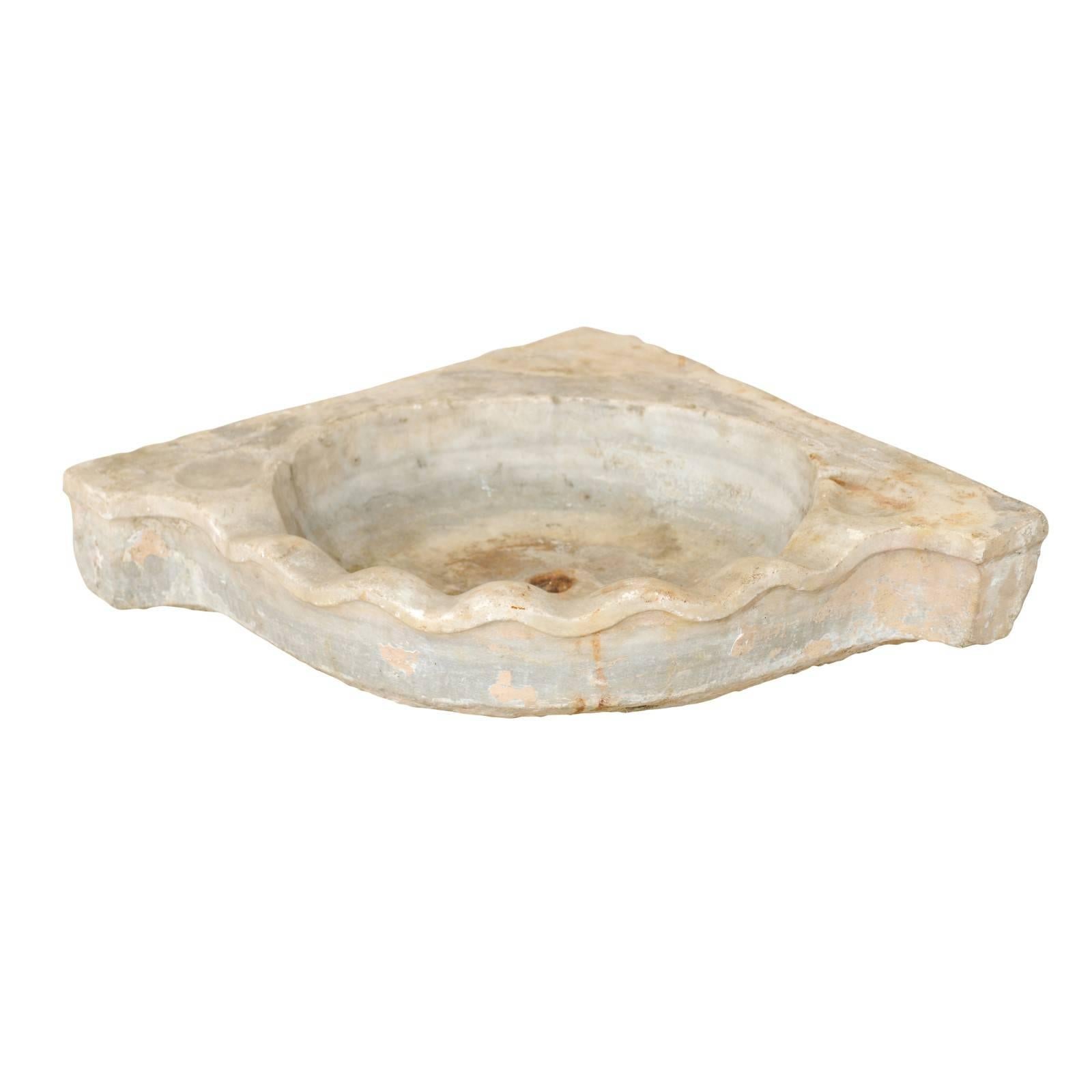 19th Century European Marble Corner Sink with Stylized Sea Shell Shape in Front