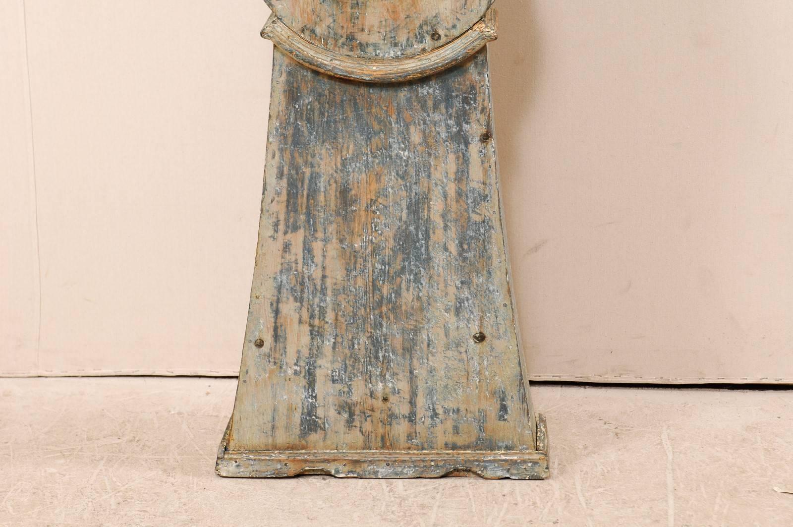 A Swedish 19th C. Long-Case or Floor Clock w/ Beautifully Exaggerated Crown In Good Condition For Sale In Atlanta, GA