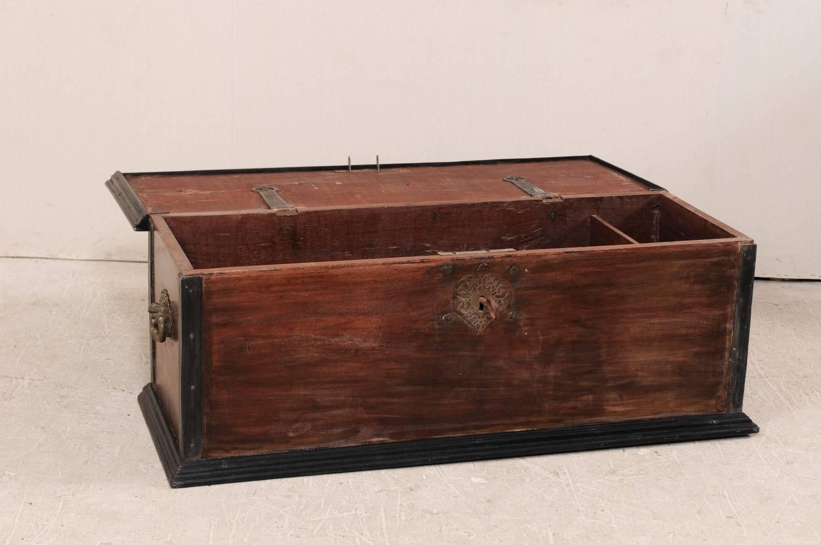 Indian Trunk or Wood Coffer from the Early 20th Century with Handles 2