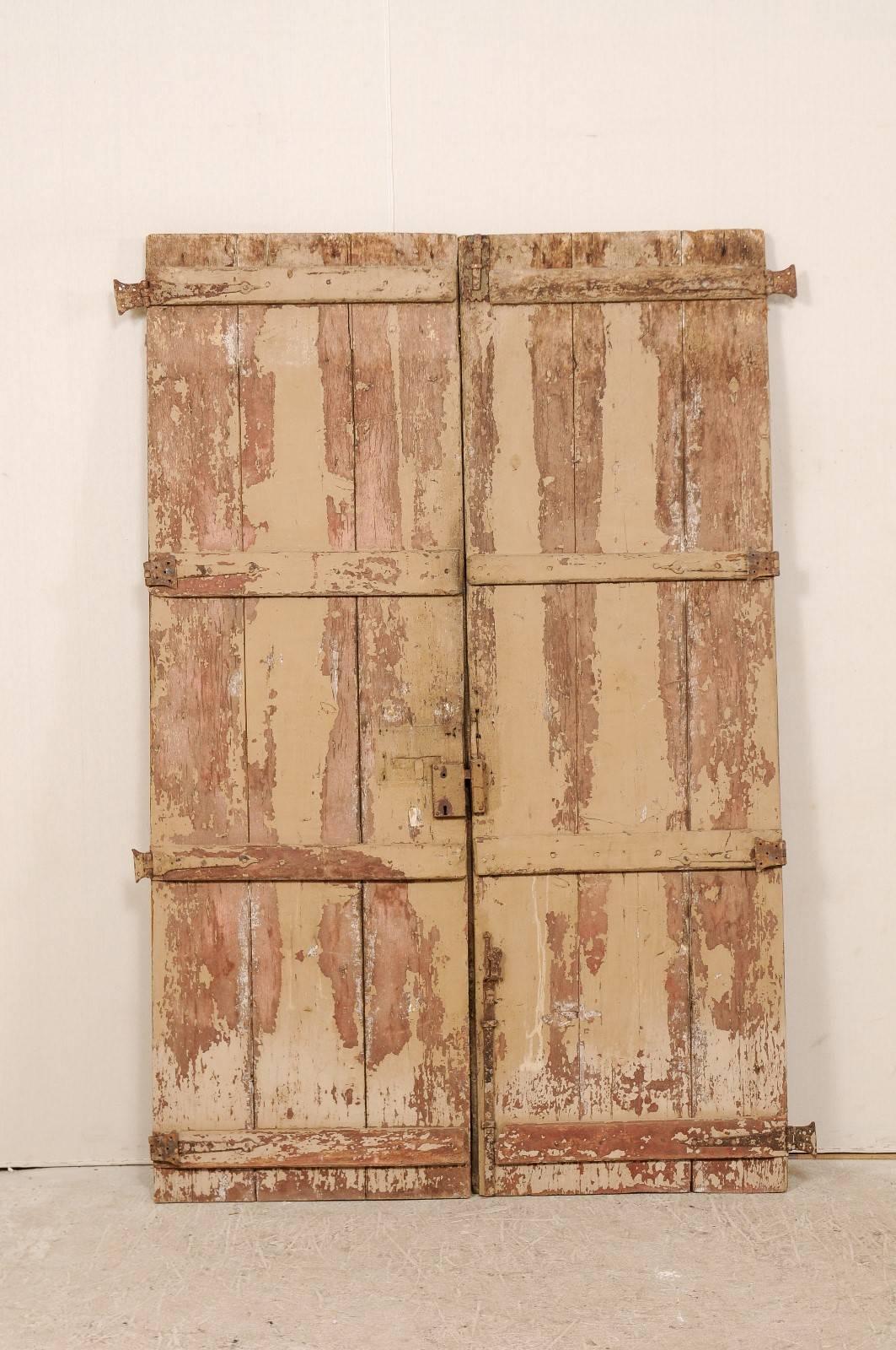 Pair of 18th Century Spanish Wood Doors with Original Finish In Good Condition In Atlanta, GA