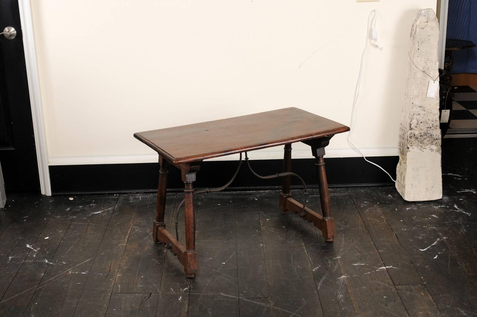 Patinated Early 19th Century Italian Walnut Coffee Table with Nice Curved Center Stretcher