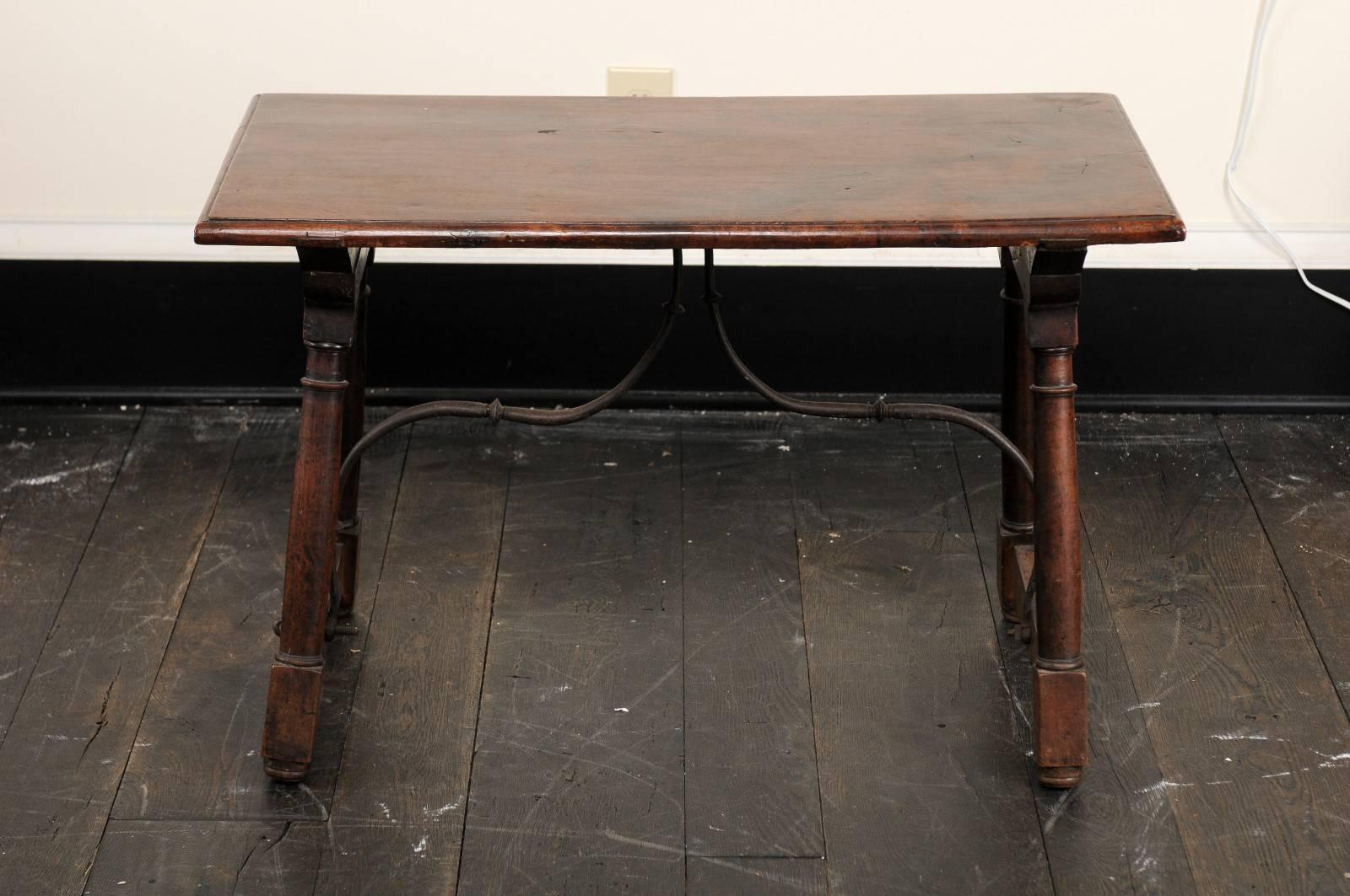 Early 19th Century Italian Walnut Coffee Table with Nice Curved Center Stretcher 1