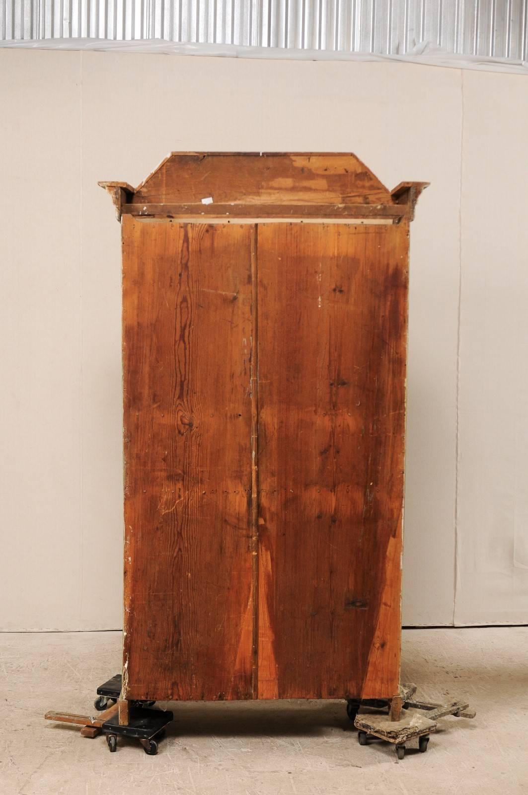 Early 19th Century Swedish Scraped Finish Cupboard with Elegant Scalloped Shapes 5