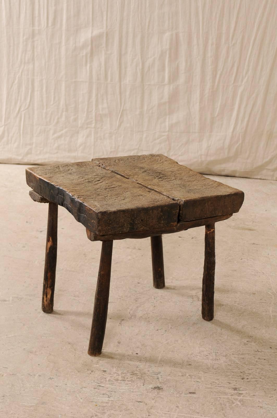 French, 19th Century Cute Rustic Oak Wood Side or Drink Table with Square Top In Good Condition In Atlanta, GA