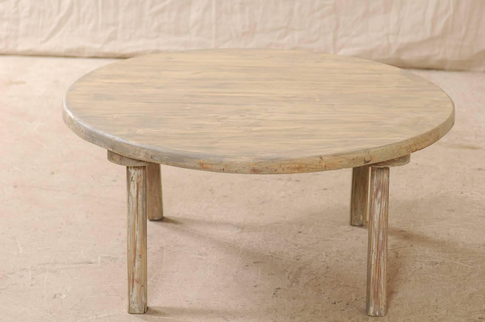 20th Century Vintage Rustic Painted Wood Coffee Table Washed in Muted Grey and Cream Colors