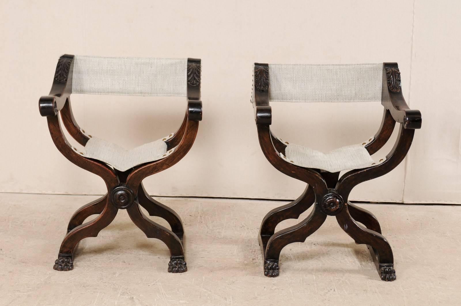 20th Century Pair of Italian X-Framed Dante Style Chairs in Rich Wood, Upholstered in Linen