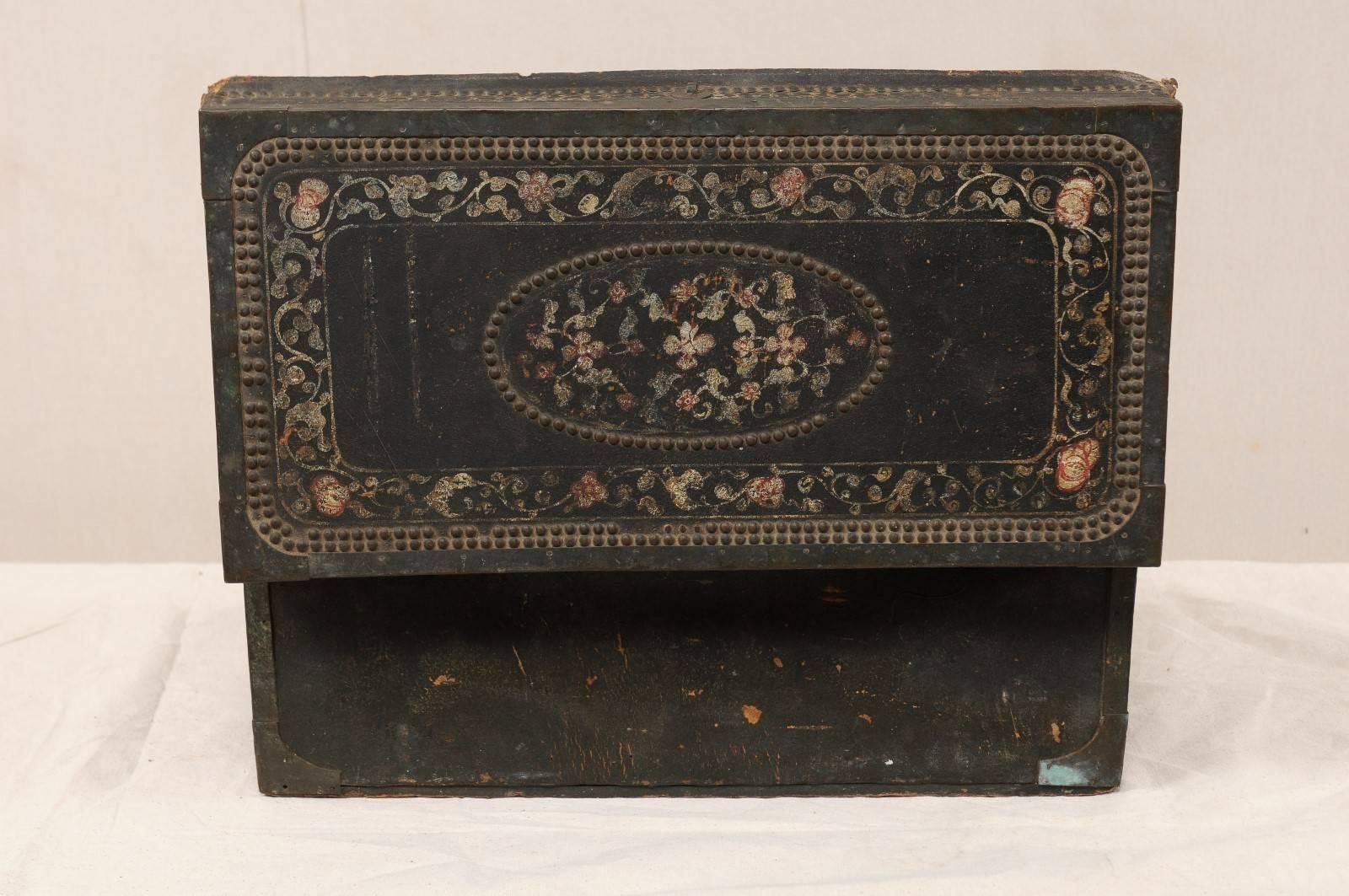 19th Century Chinese Camphor Wood and Leather Trunk with Hand-Painted Flowers 1