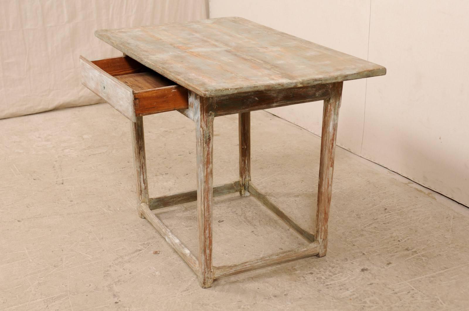 Period Gustavian Swedish 19th Century Pale Fir Wood Side Table In Good Condition In Atlanta, GA