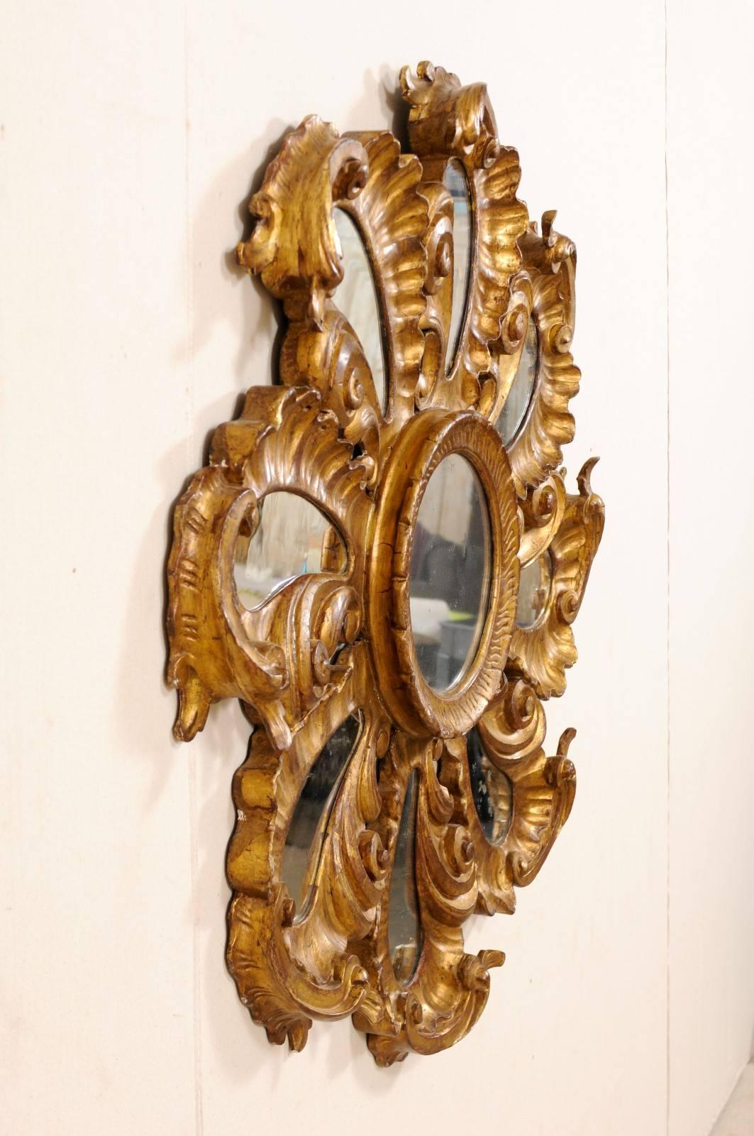 Exquisite Italian Vintage Carved Giltwood Circular Repeating Petal Wall Mirror 4