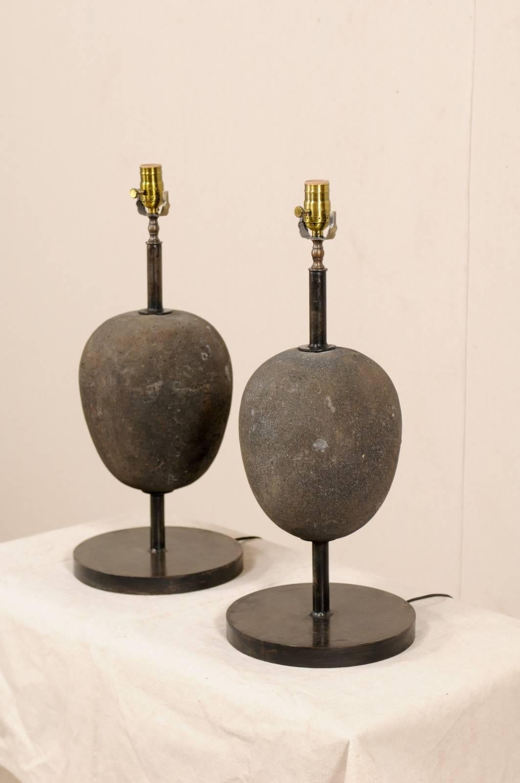 Pair of Vintage European Egg-Shaped Stone and Iron Table Lamps In Good Condition In Atlanta, GA