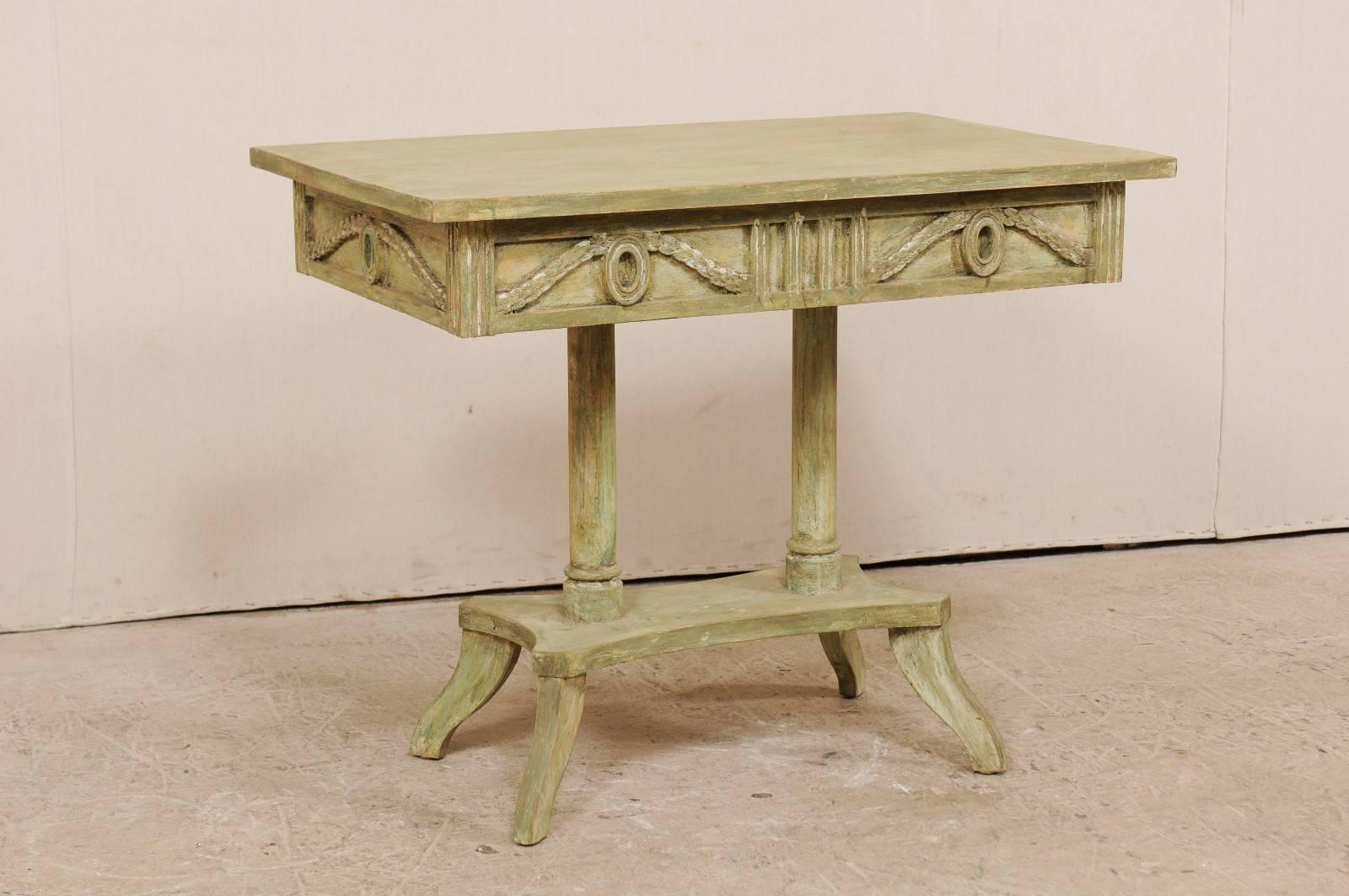 Swedish 19th Century Neoclassical Painted and Carved Wood Lindome Style Table In Good Condition In Atlanta, GA