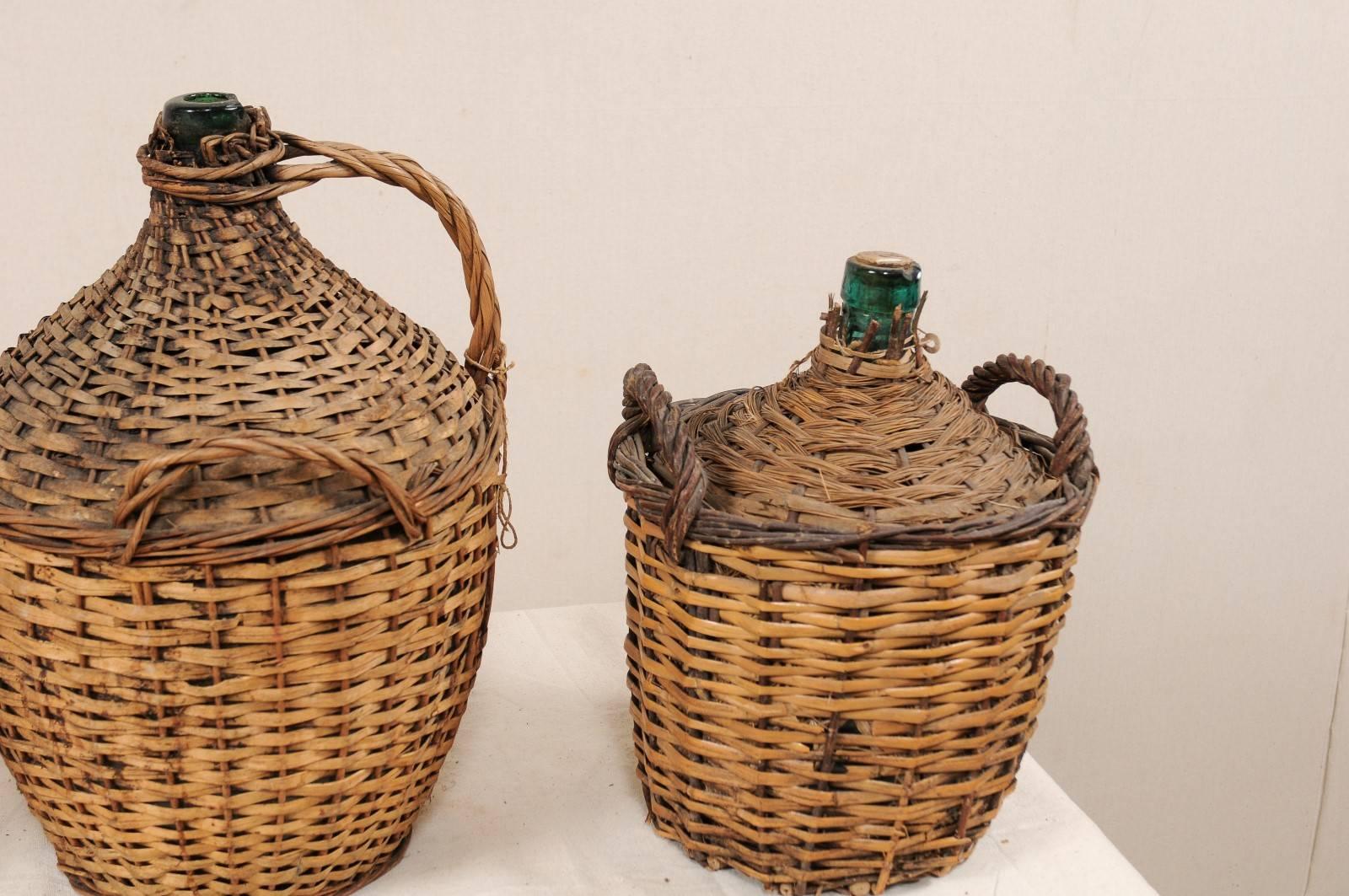 Set of Three French Midcentury Vintner Woven Baskets with Demijohn Wine Bottles In Good Condition For Sale In Atlanta, GA