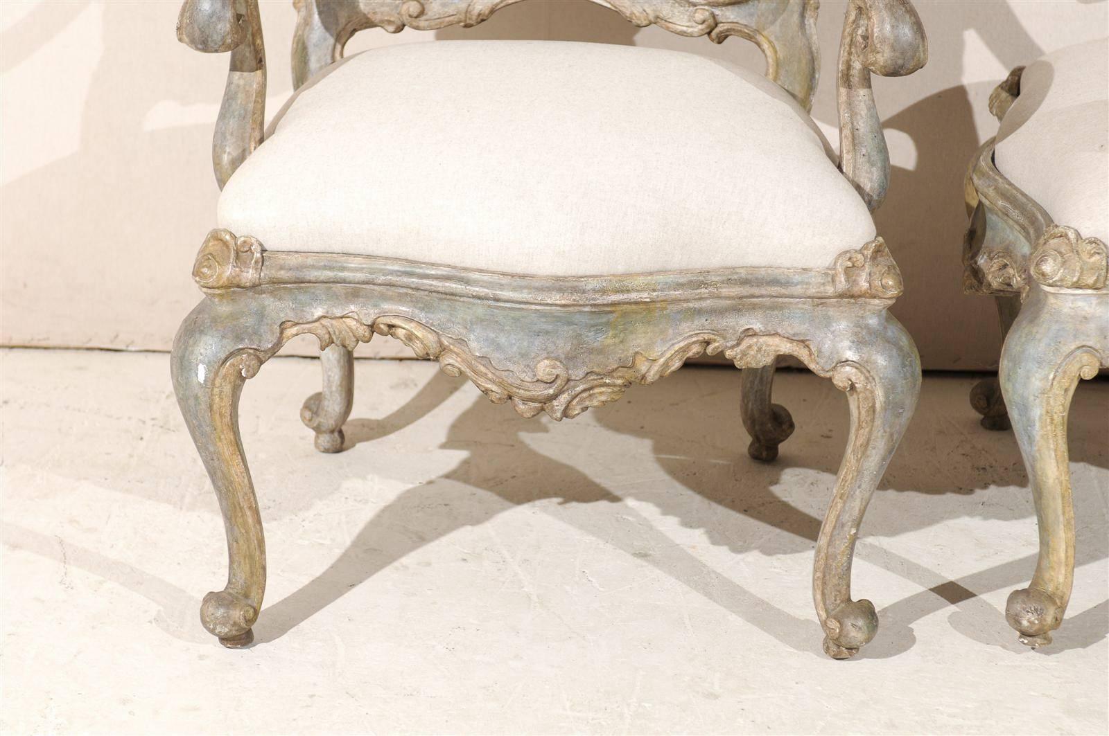 Pair of Italian Venetian Style Painted Richly Carved Armchairs For Sale 4