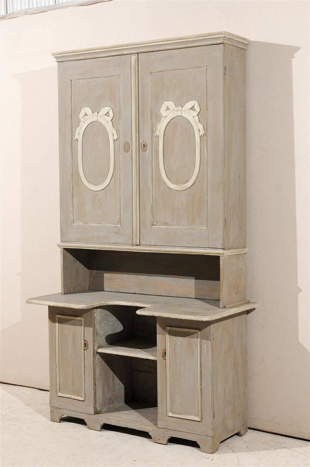 Swedish 19th Century Painted Wood For Sale at 1stdibs