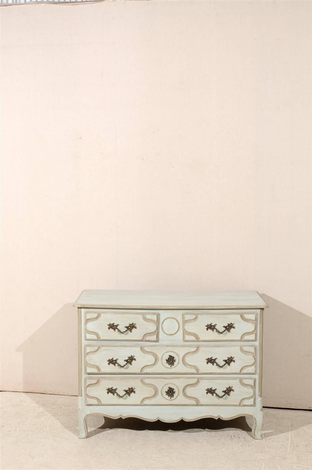French Early 20th Century Four-Drawer Painted Wood Chest in Nice Light Color In Good Condition In Atlanta, GA