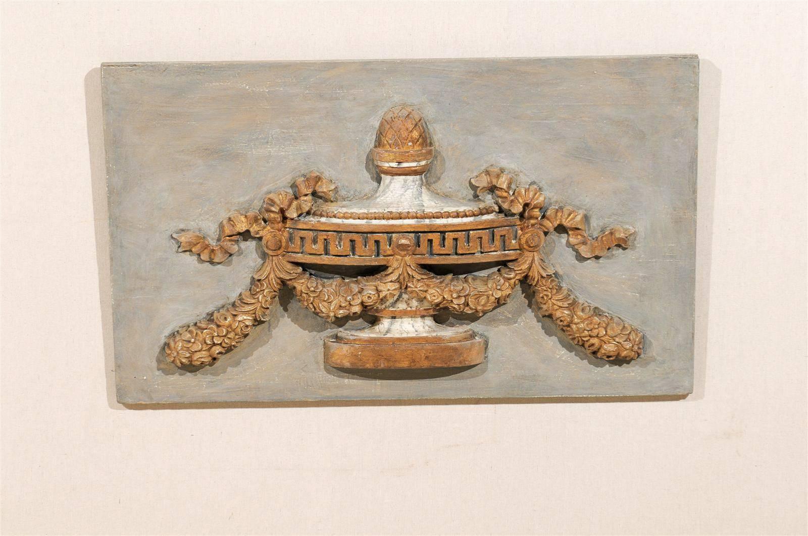 A Pair of Italian 19th C. Painted Wood Wall Plaques with Carved Urns In Good Condition For Sale In Atlanta, GA