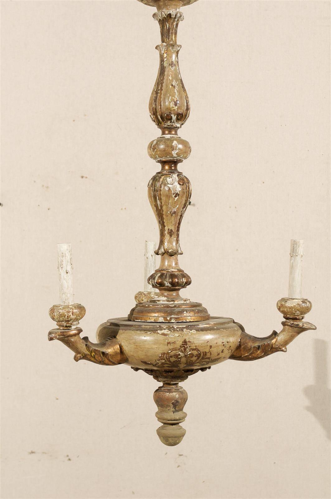 Italian 3-Light Gilded and Painted Wood Column-Style Chandelier, Early 20th c. For Sale 2