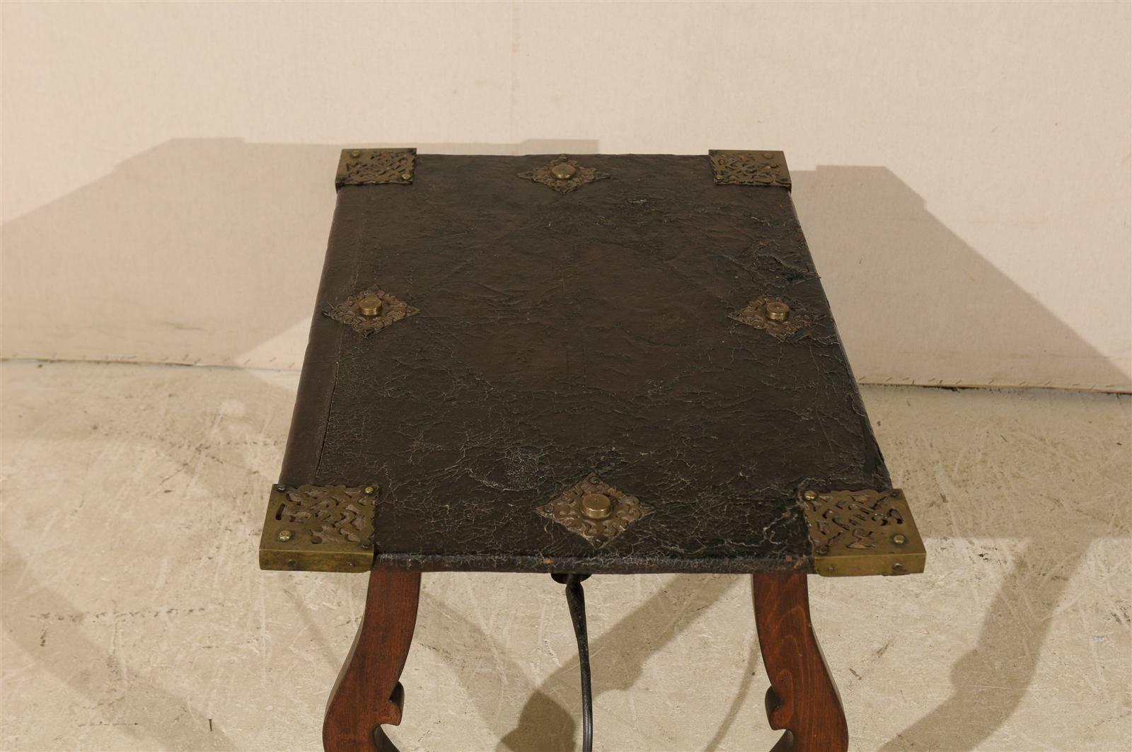 19th Century Spanish Leather Top Coffee Table 6