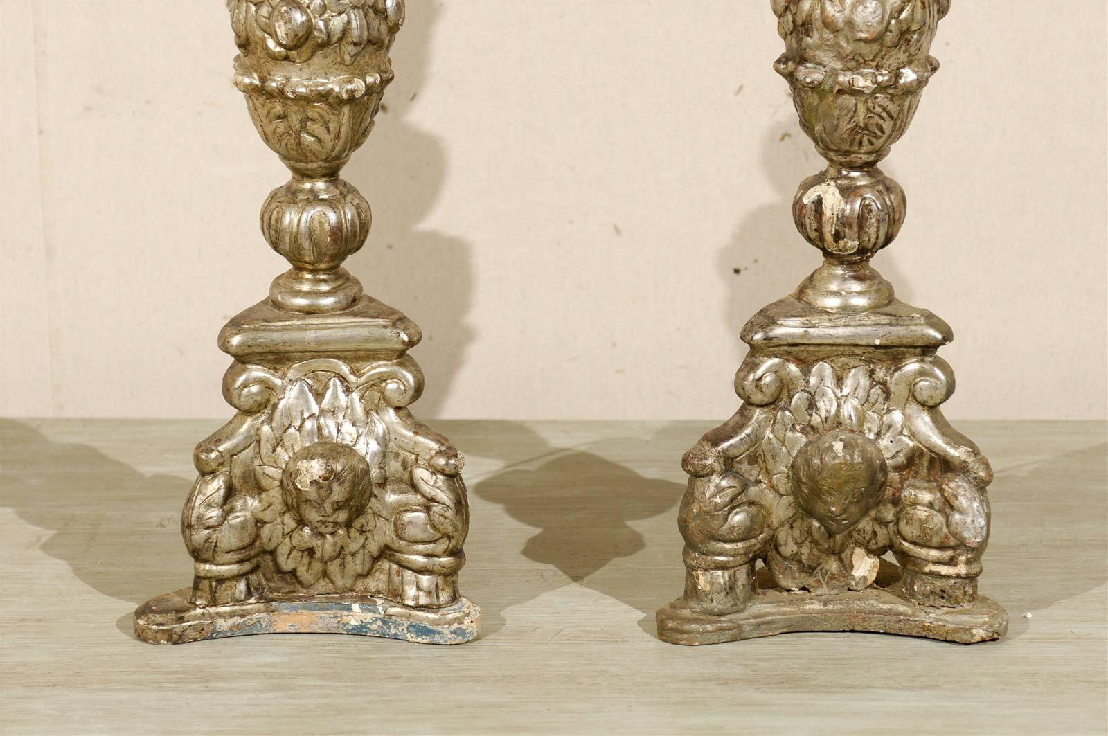 Pair of 19th Century Italian Giltwood Candlesticks Table Lamps For Sale 3