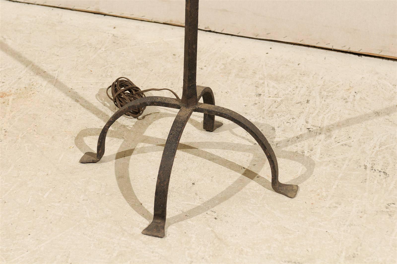 French Vintage Five-Light Wrought Iron Floor Lamp In Good Condition In Atlanta, GA