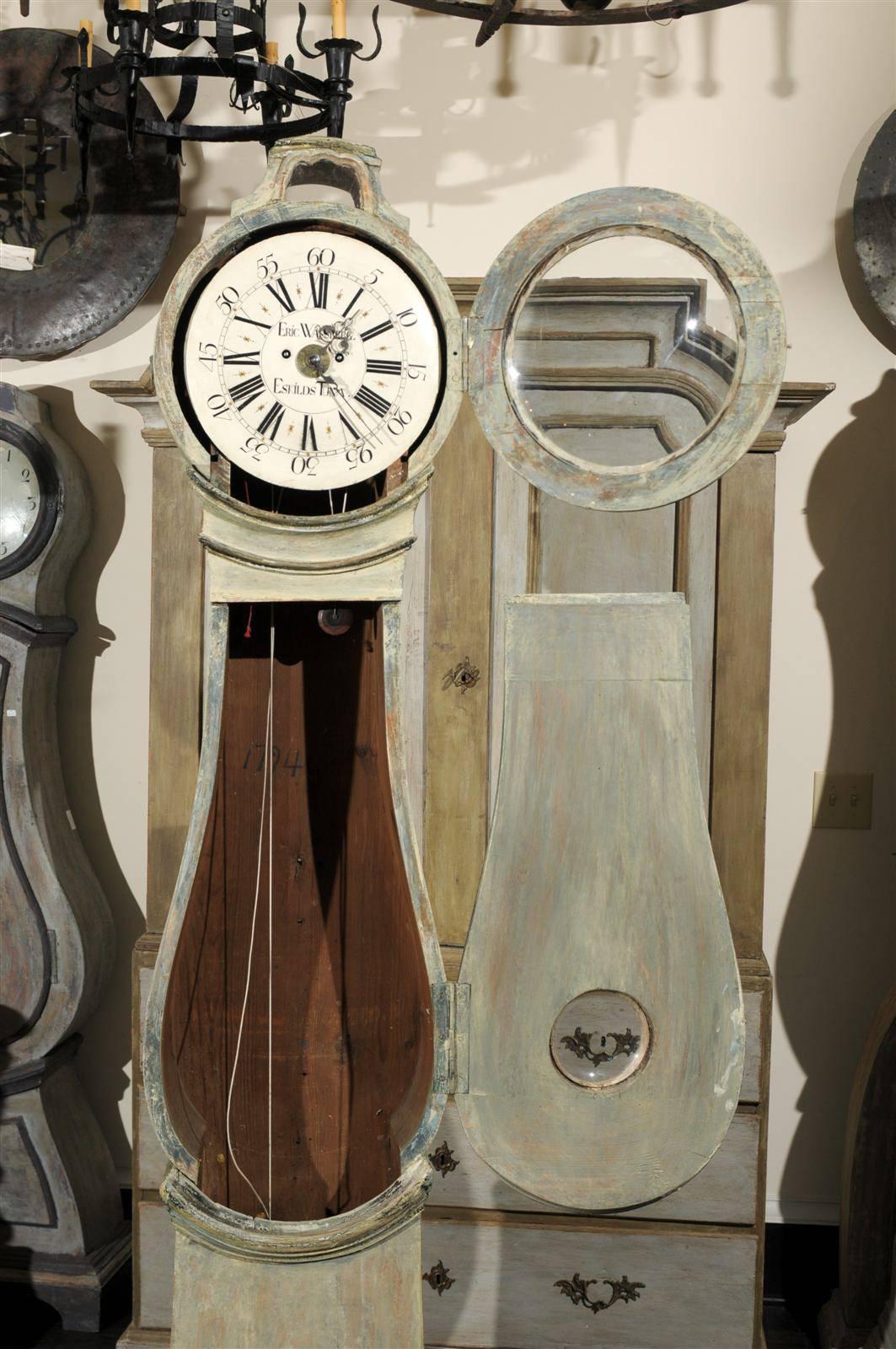 Swedish 19th Century Clock Commonly Known as a Mora Clock 3