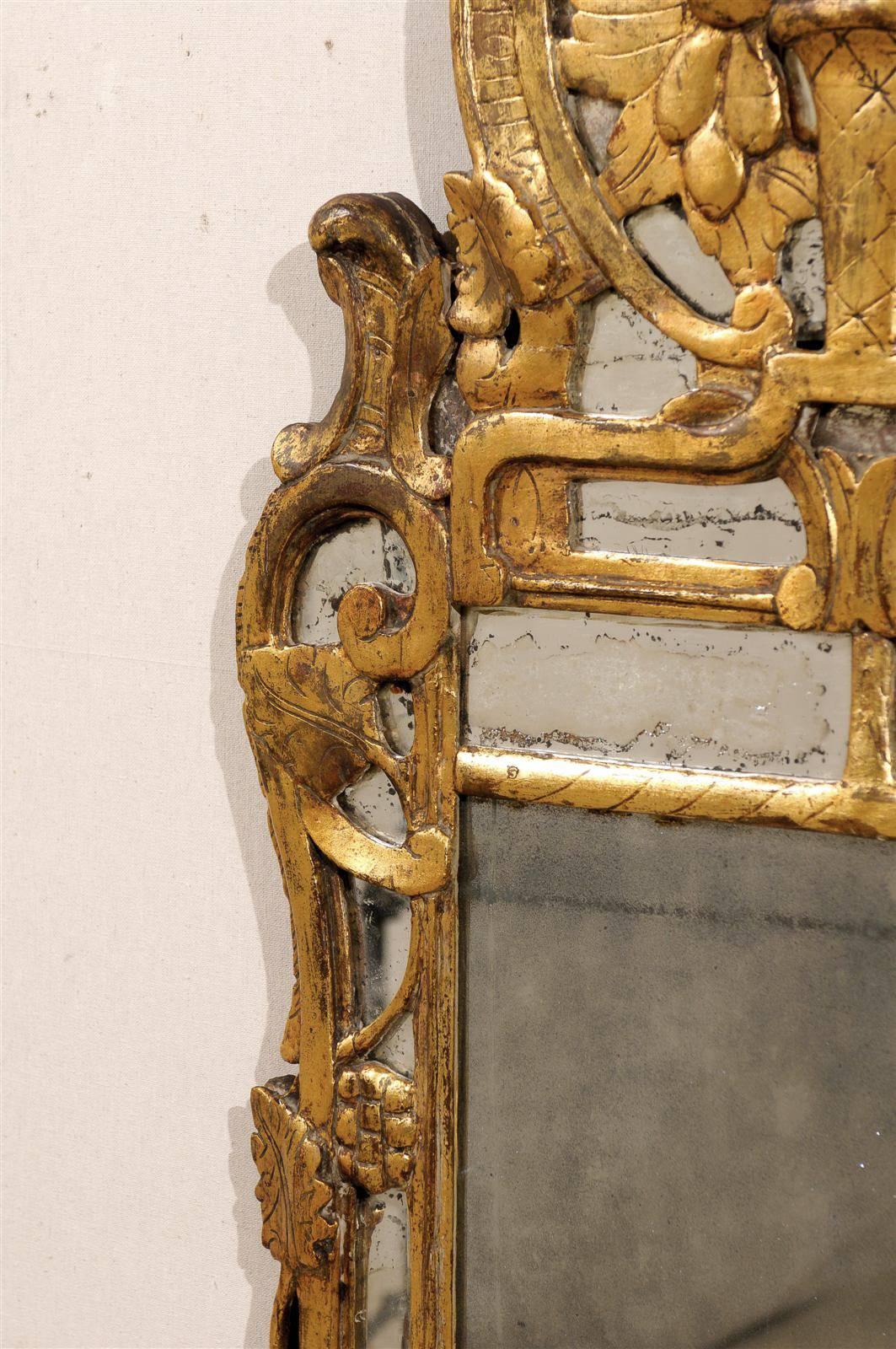 A French Rococo Style Giltwood Mirror From the Early 19th Century 4