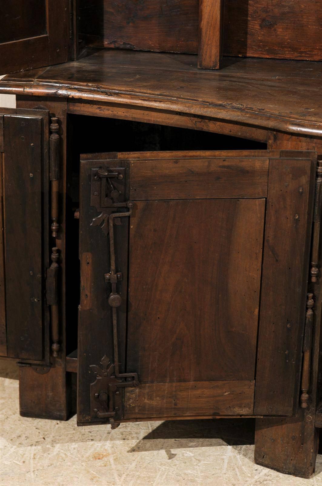 19th Century English Large-Size Wood Vaisselier / Storage Cabinet w/ Bowed Front, 19th C For Sale