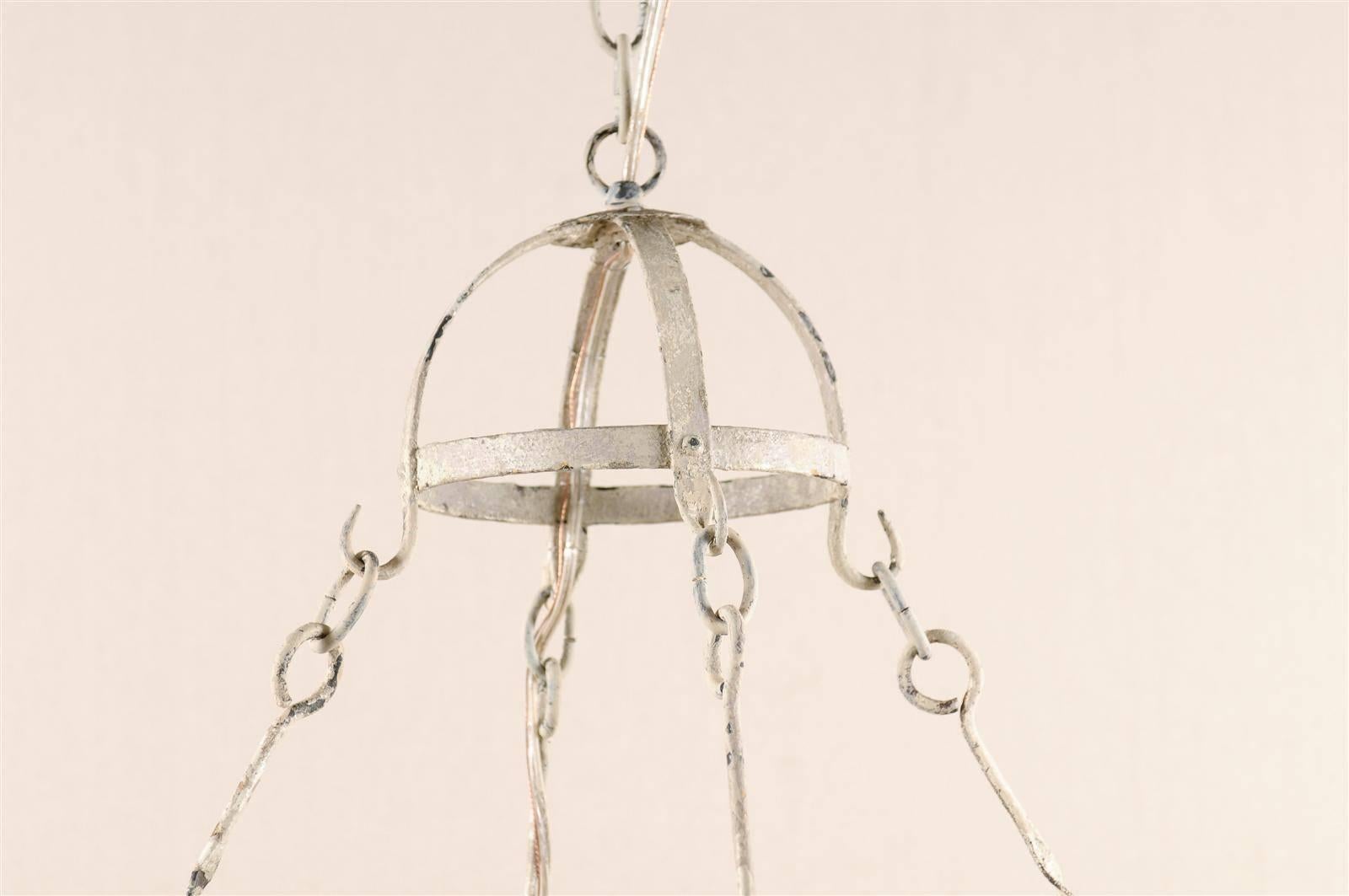 French Vintage Oval Shaped 4-Light Painted Iron Chandelier in Light Cream Color In Good Condition In Atlanta, GA