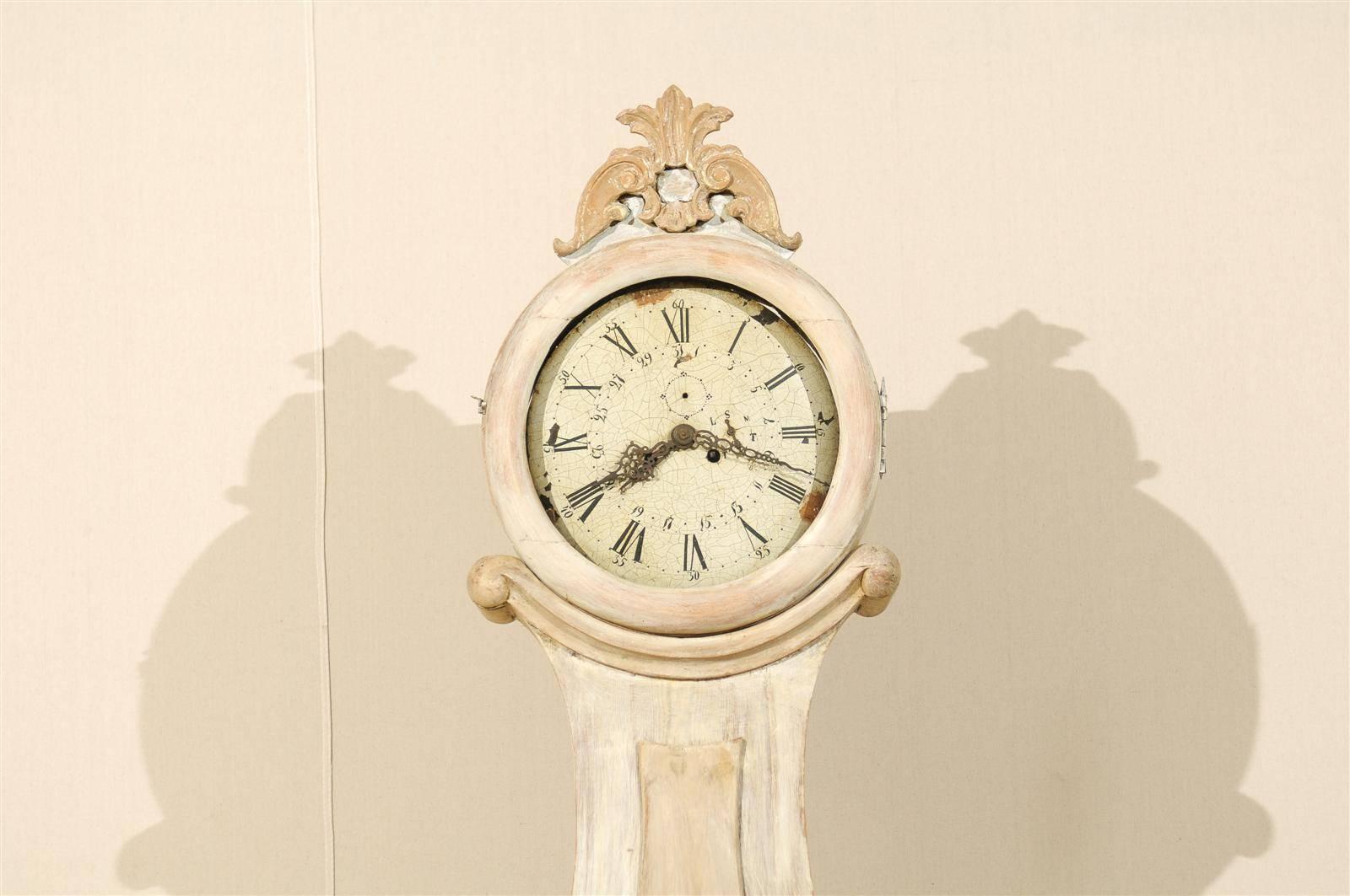 Painted Swedish Early 19th Century Clock with Delicately Carved Crest