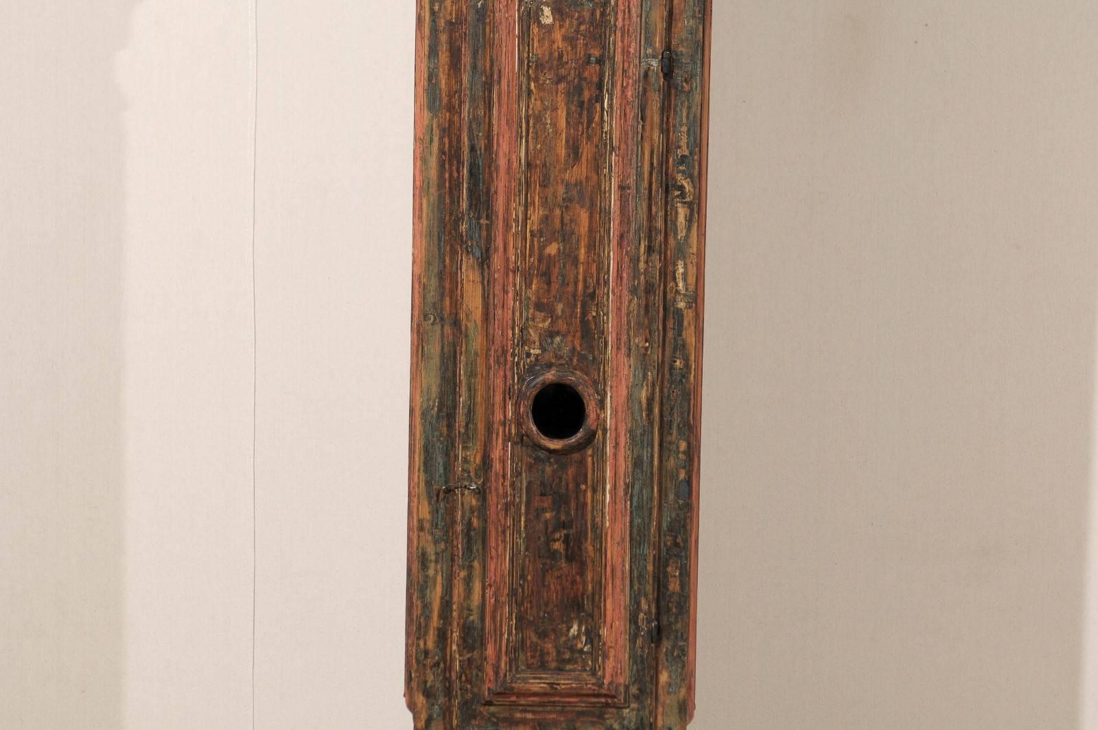 18th C. Swedish Wood Clock with Linear Profile and Triangular Crest For Sale 2