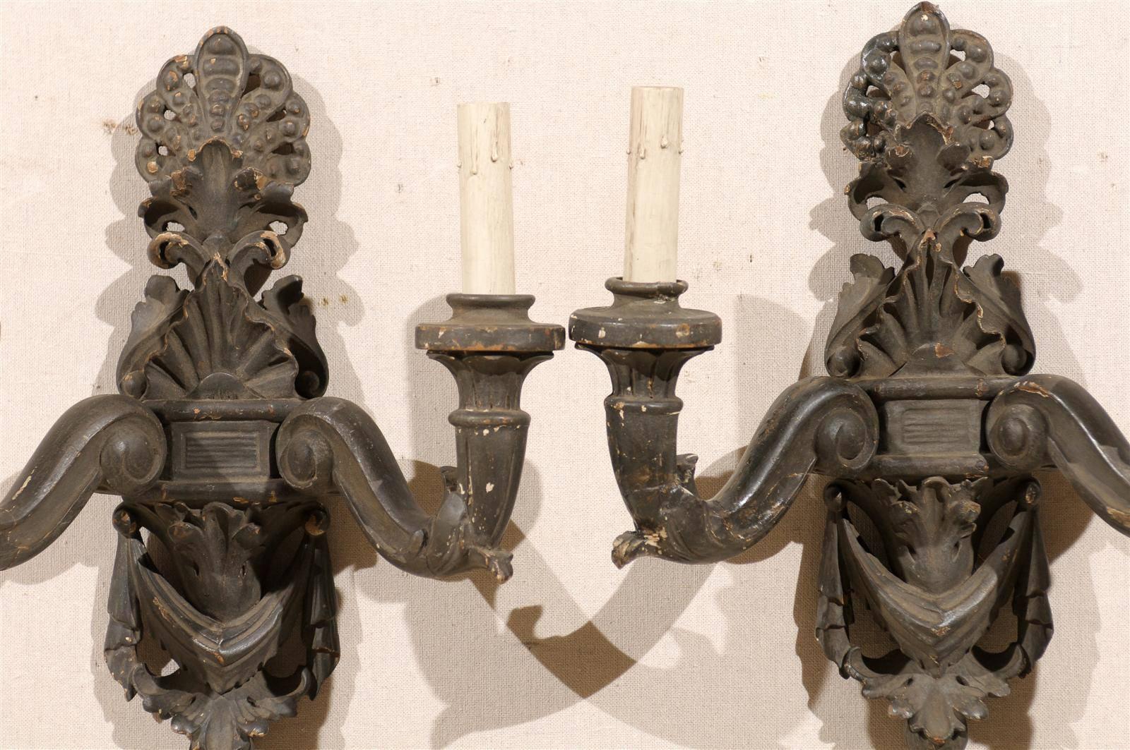 Pair of Italian Two-Light Carved Wood Sconces Featuring Paint over Gesso In Good Condition For Sale In Atlanta, GA