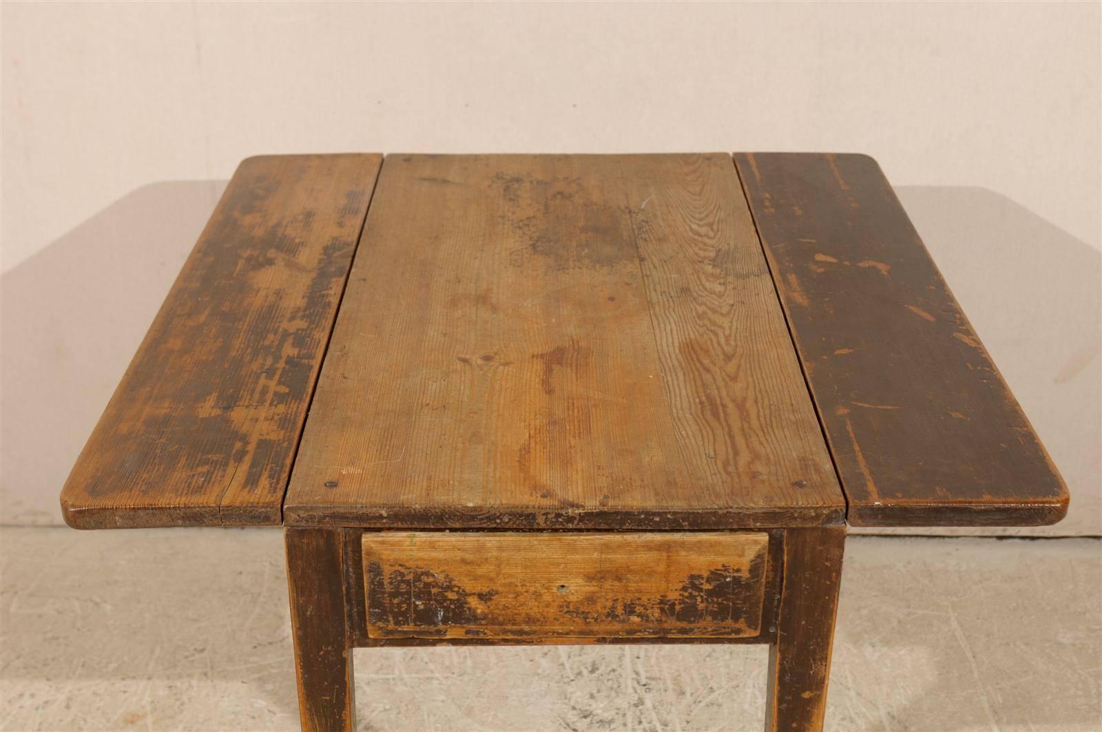 Swedish Drop-Leaf Table with Single Drawer and Tapered Legs, 19th Century 5