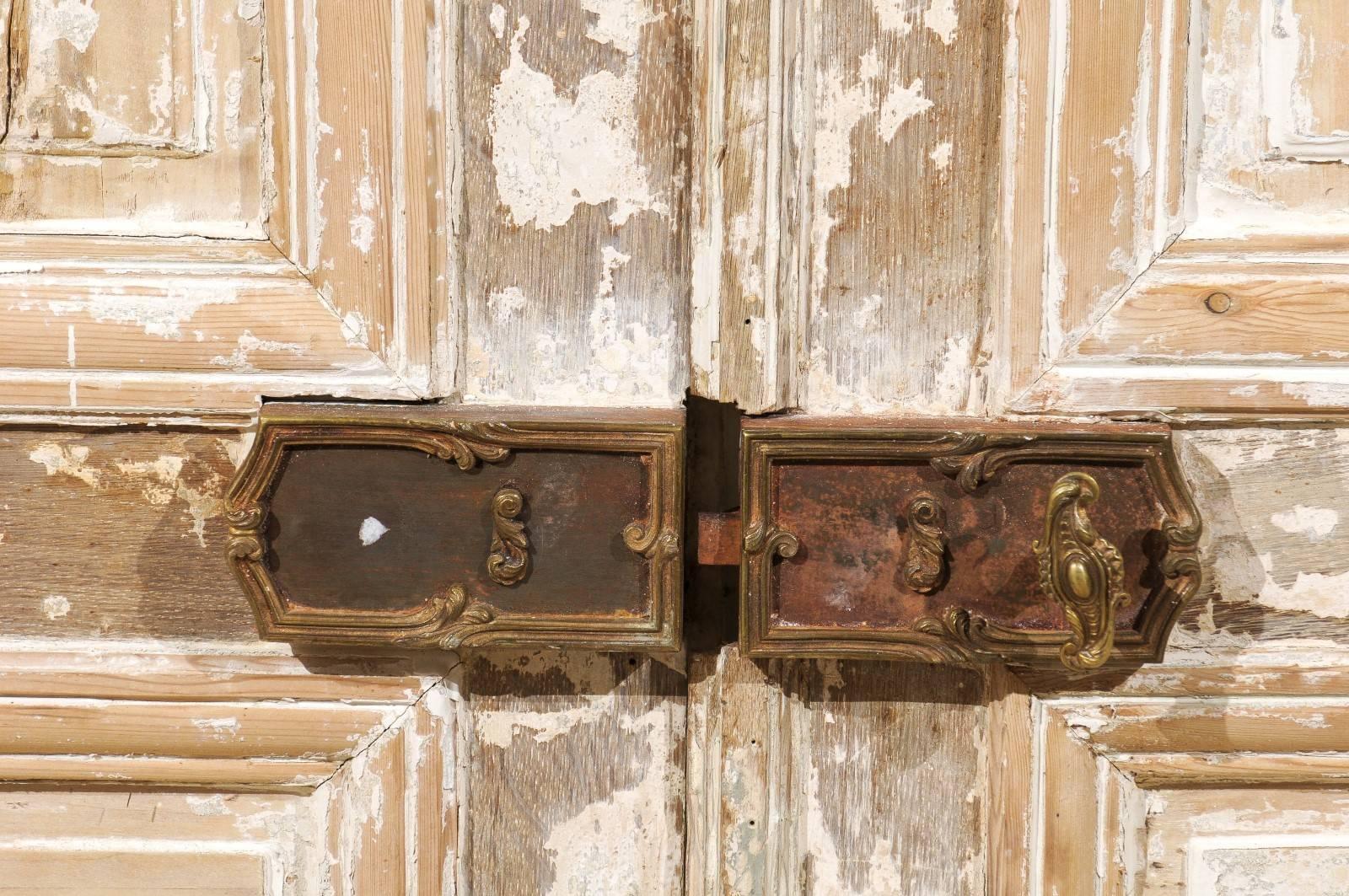 Pair of Aged Tall French Doors with Nice Old Hardware from the Mid-19th Century 2