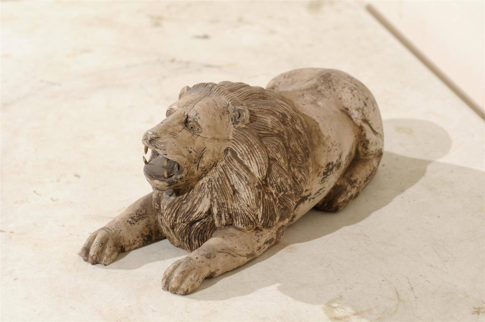Carved Wood Roaring Lion from the Early 20th Century 2