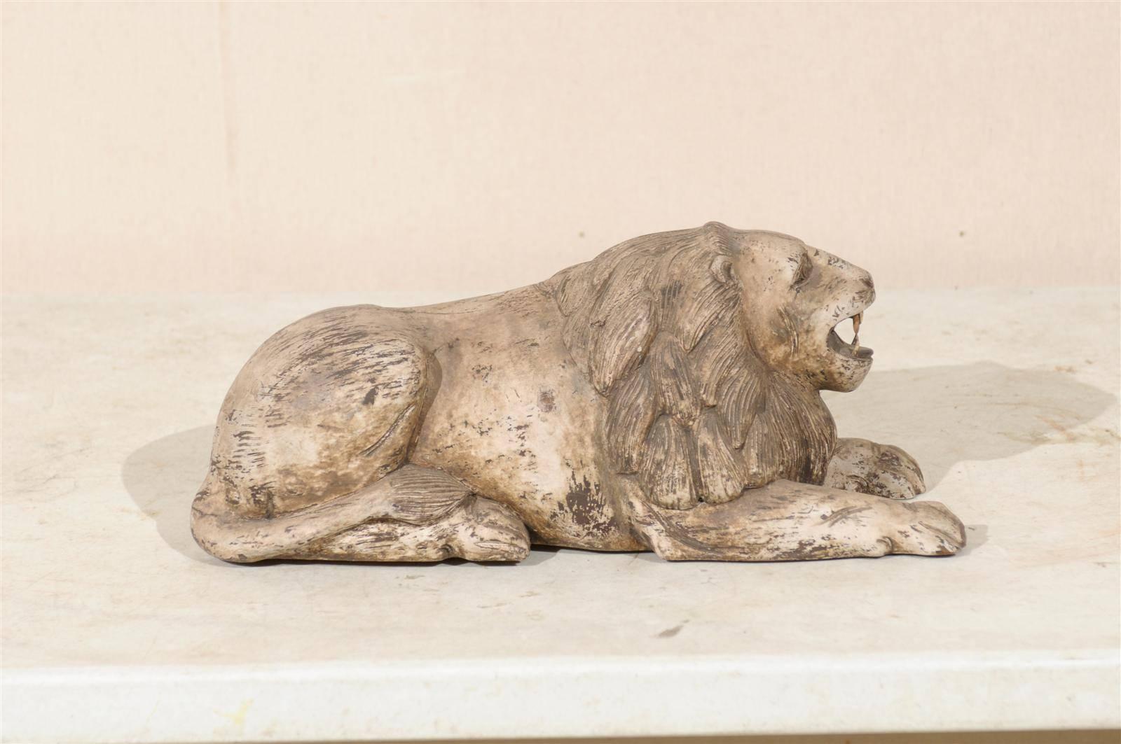 Carved Wood Roaring Lion from the Early 20th Century 5