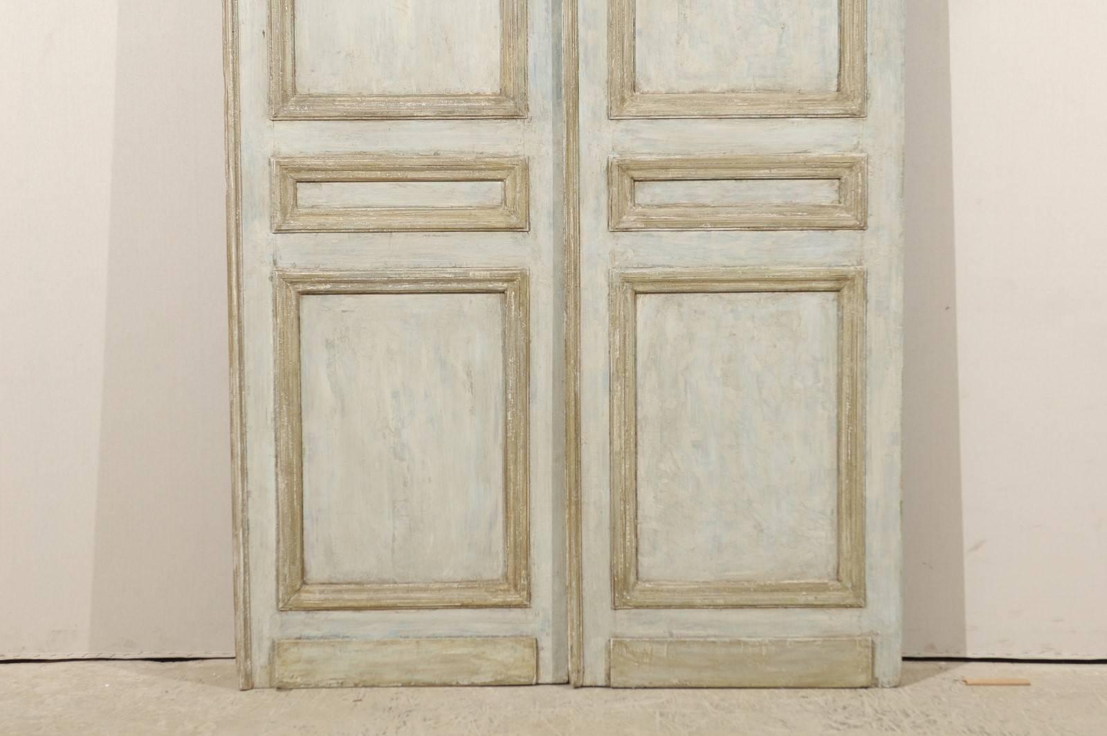 Set of French Green-Grey, Bi-Folding Doors from the 19th Century In Good Condition For Sale In Atlanta, GA