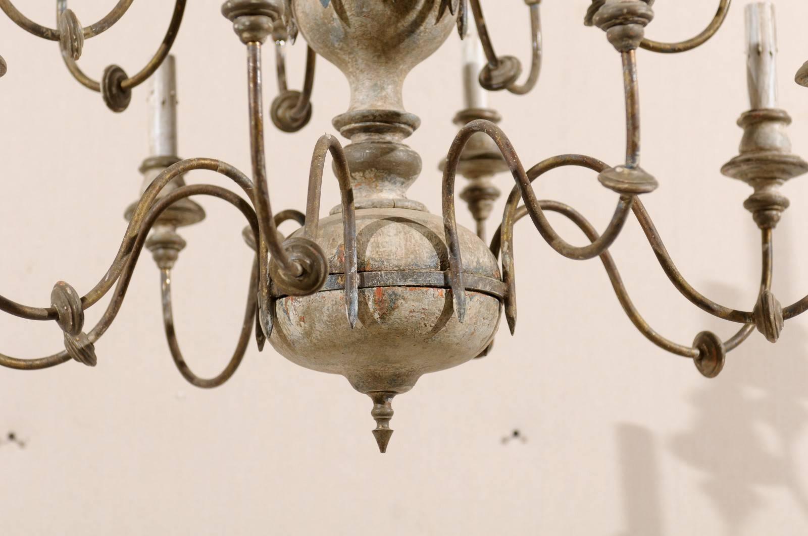 Italian Two-Tiered Sixteen-Light Painted Wood and Metal Chandelier 4