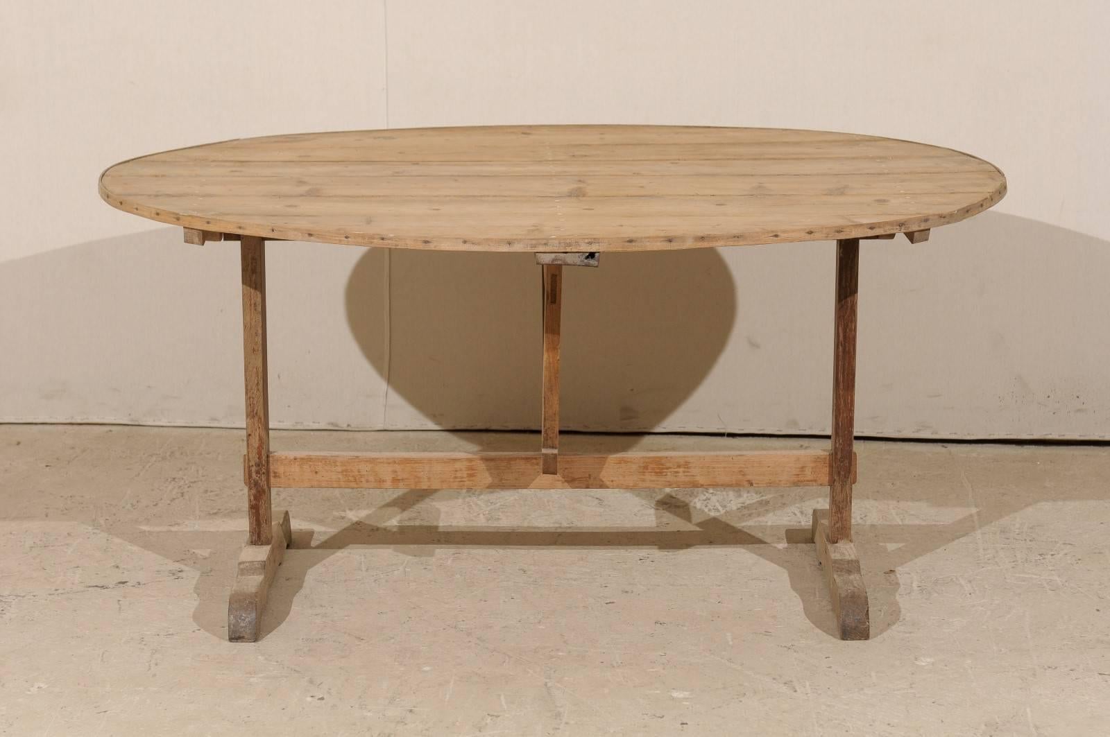 French 19th Century Lovely Rustic Wine Tasting Table with Tilt-Top and Patina 1