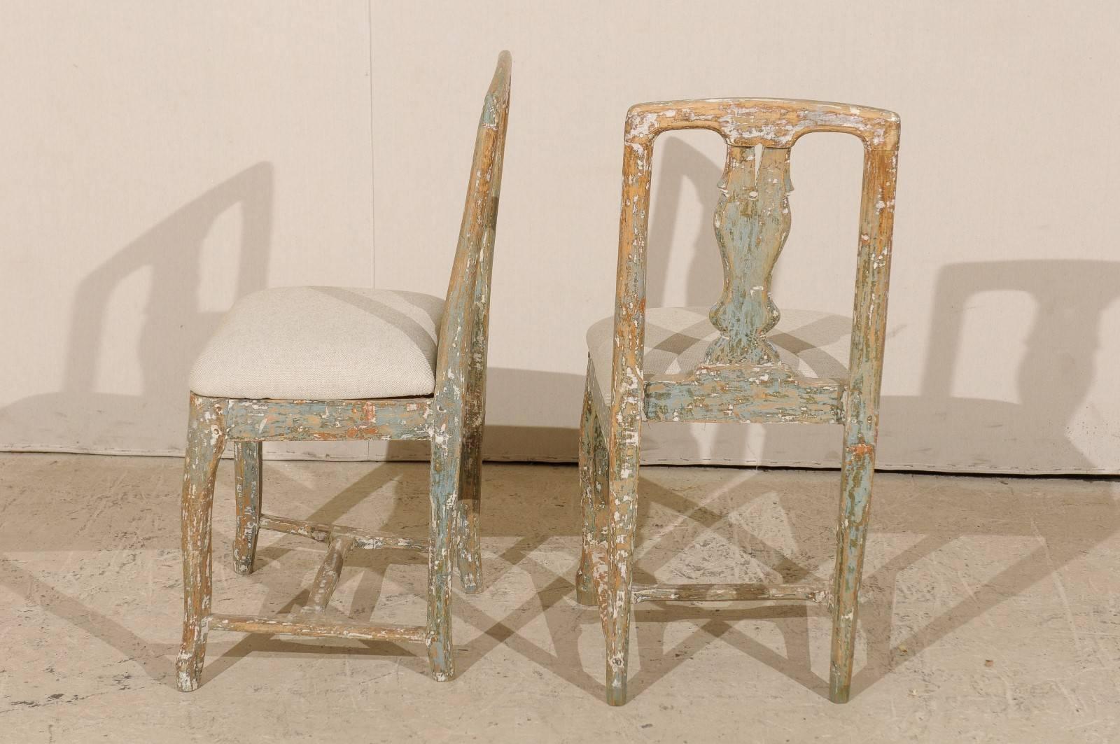 18th Century and Earlier Pair of Swedish Period Rococo Side Chairs in Soft Green, Beige and White Color