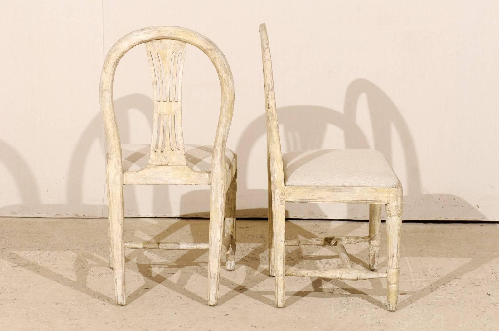 Pair of Swedish Provincial Gustavian Wheat Back Side Chairs, Warm Beige White In Good Condition In Atlanta, GA