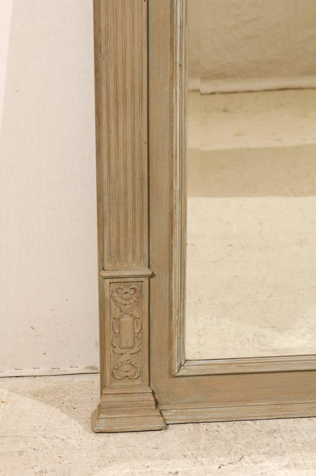 French Light Brown / Taupe Trumeau Mirror with Beveled Glass and Rich Carvings In Good Condition For Sale In Atlanta, GA