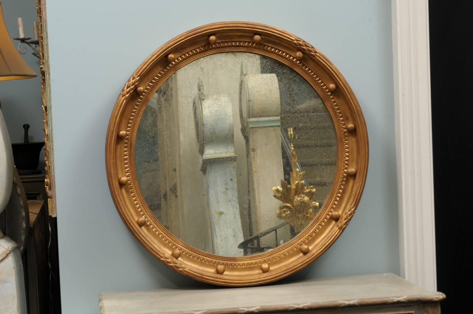 Girandole Bullseye Gilded Wood Circular Mirror with Antiqued Glass In Good Condition In Atlanta, GA
