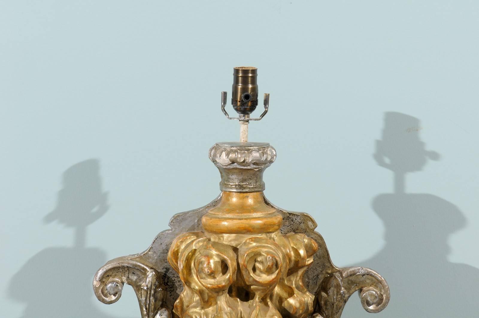 Single Italian 19th Century Table Lamp in Silver Color For Sale 2