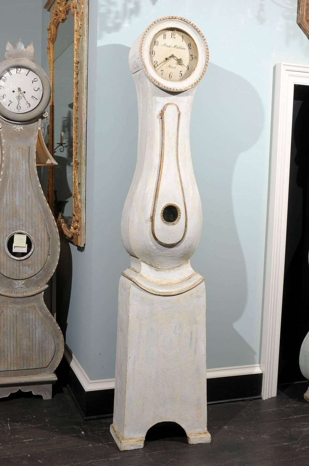 Hand-Painted Swedish 19th Century Wooden Clock with White Color and Subtle Blue Undertone