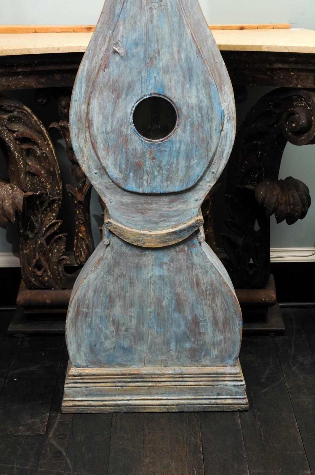 Swedish Painted Blue Wood Clock with Grey Undertones from the 19th Century 1