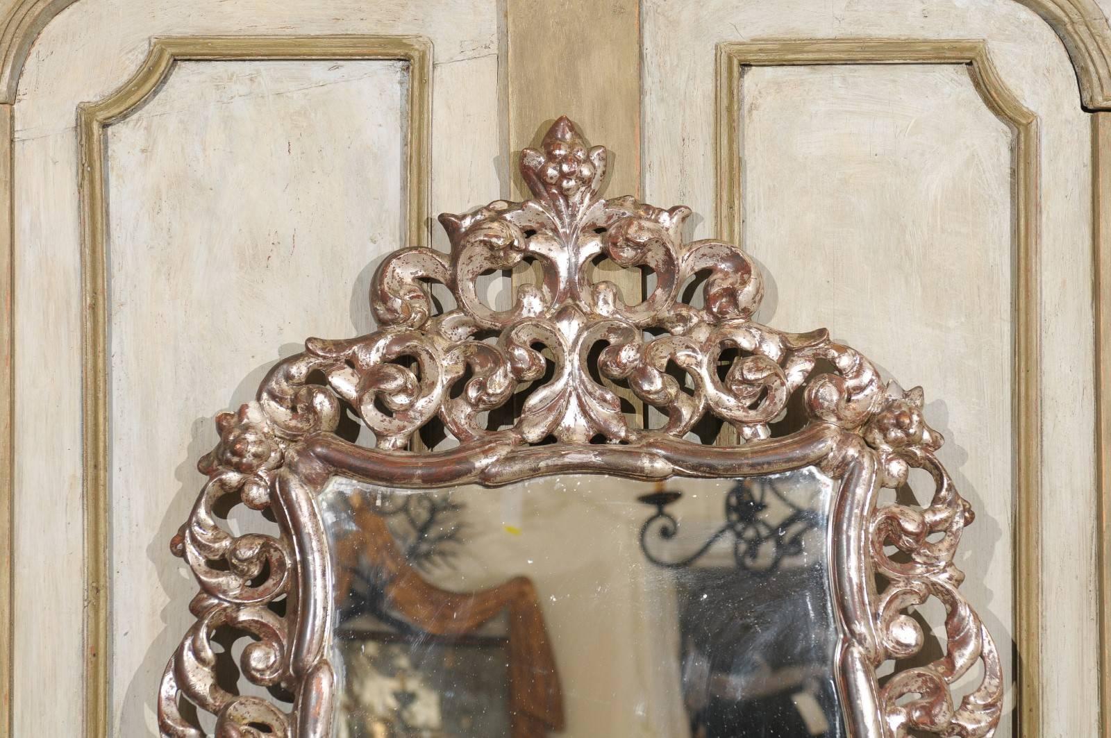 Ornately Carved Italian Mirror in Warm Bronze Color with Silver Accents In Good Condition For Sale In Atlanta, GA