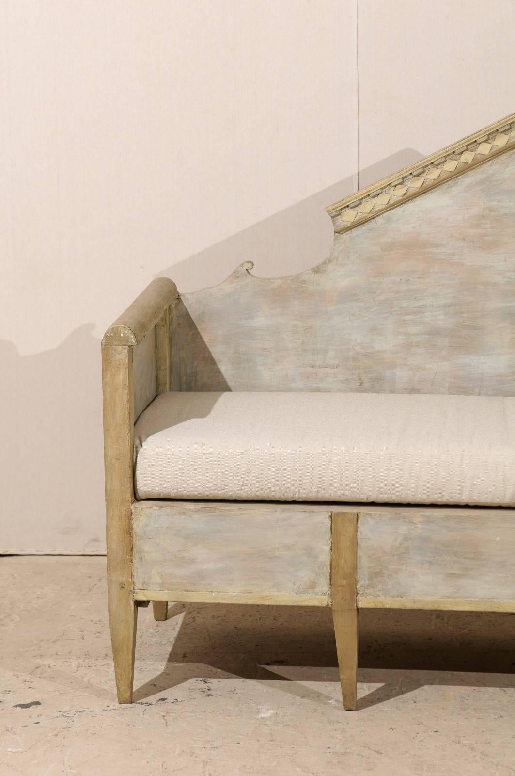 Swedish Karl Johan Style Bench w/ Fabulous Pyramidal Back Pediment, Early 1800s In Good Condition In Atlanta, GA