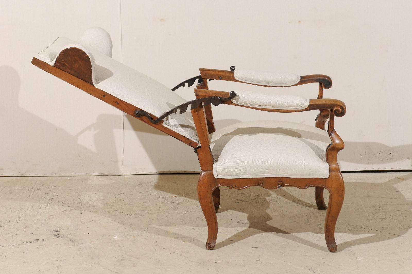 Upholstery 18th Century Italian Wooden Reclining Armchair Upholstered in Belgian Linen
