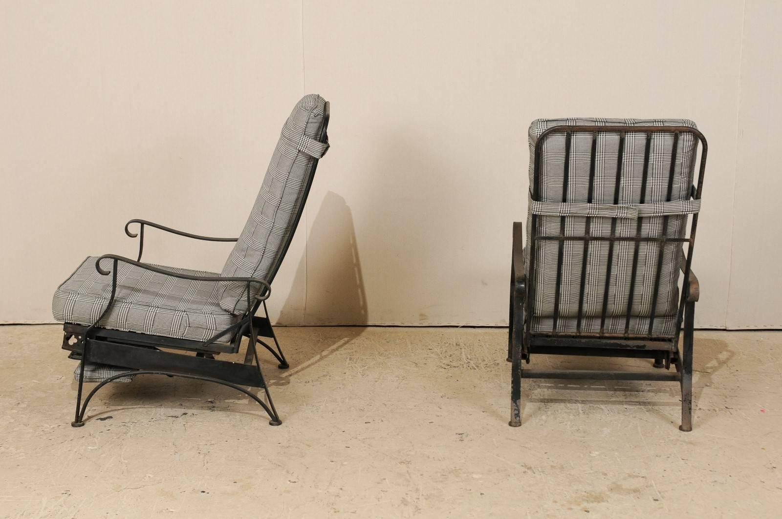 Iron Pair of Mid-Century Reclining Patio Lounge Arm Chairs w/ Extendable Foot-Rests For Sale